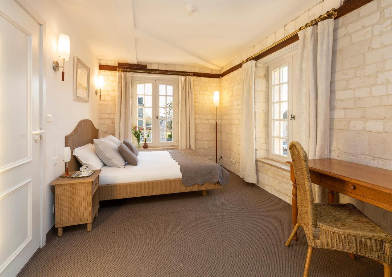 Hotel Jean De Bruges Saint-Riquier ภายนอก รูปภาพ