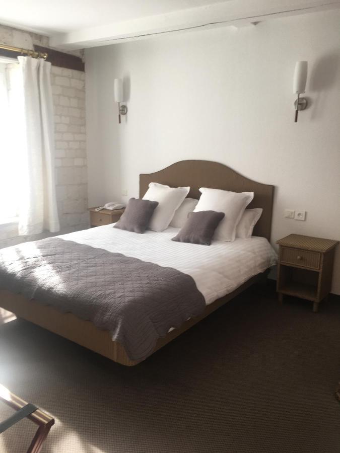 Hotel Jean De Bruges Saint-Riquier ภายนอก รูปภาพ