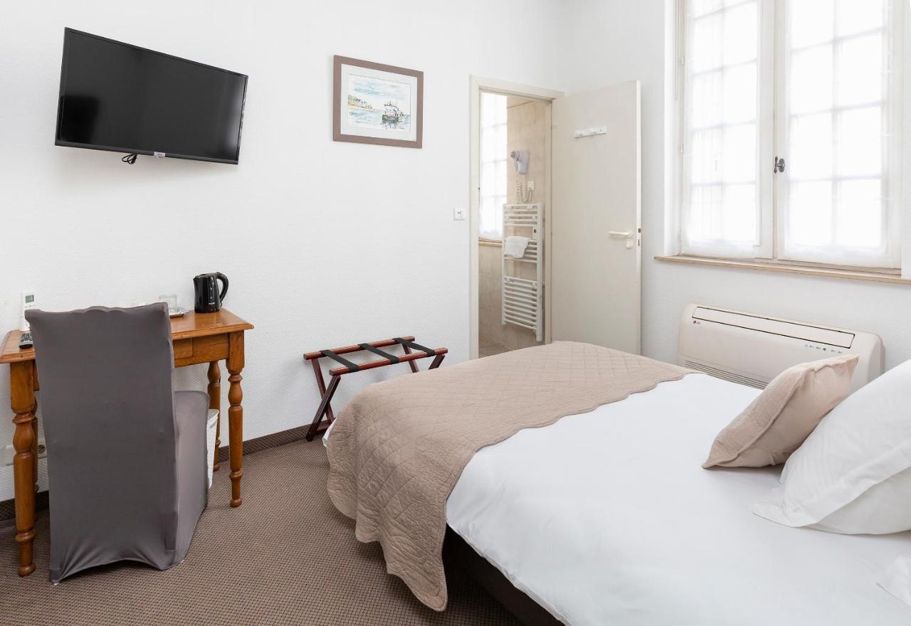 Hotel Jean De Bruges Saint-Riquier ภายนอก รูปภาพ